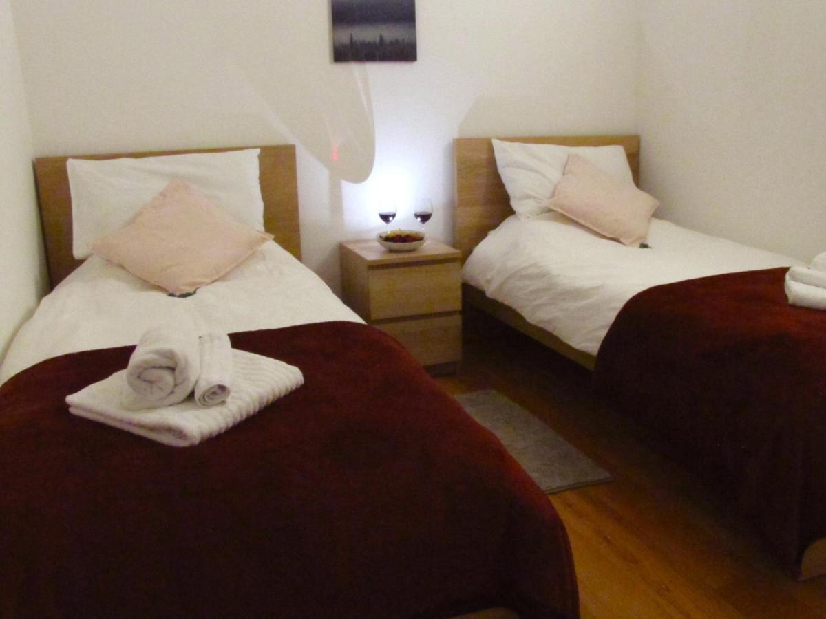 Vicenza City Apartments 3 ภายนอก รูปภาพ